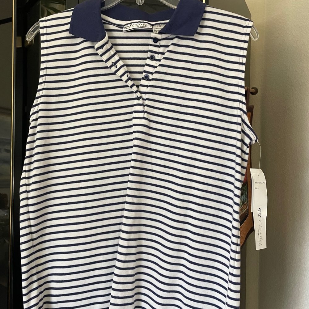 NWT Navy Blue and white horiz striped sleeveless top Size LG